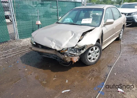 2002 Honda Accord Ex из США, поврежденный, VIN 1HGCG55652A102699